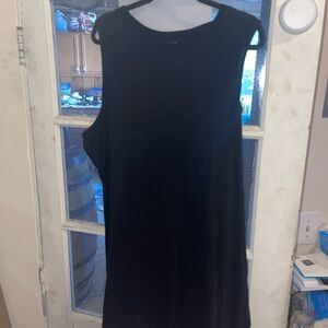 Black Sleeveless Dress